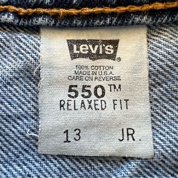 Vintage Levis Relax Fit 550 Cut Off High Rise Denim Shorts Made in USA - Picture 10 of 12